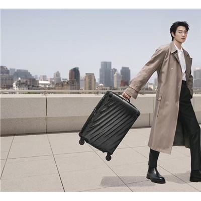 tumi 途明官宣亚太区代言人——魏大勋 tumi 途明官宣亚太区代言人——魏大勋